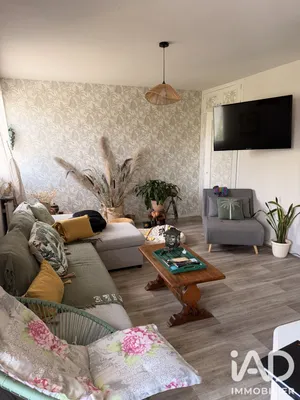 Apartment in Gien (45500)