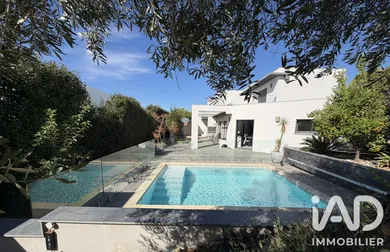 Maison d'architecte à Villeneuve-de-la-Raho (66180)