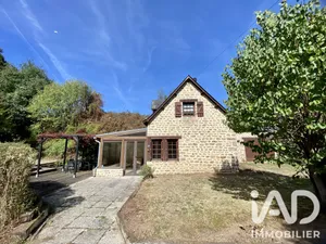Maison de campagne à Hambers (53160)