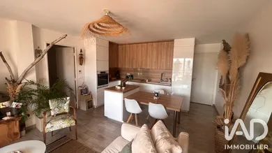 Appartement à Bordeaux (33300)