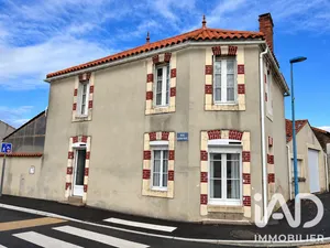House in Château-Guibert (85320)