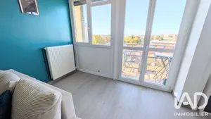 Apartment in Reims (51100)
