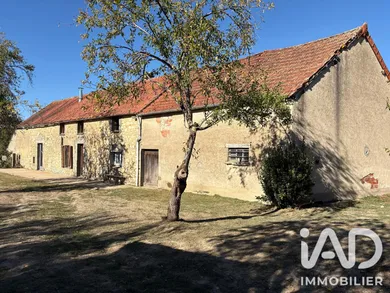 Maison à La Chapelle-Hugon (18150)