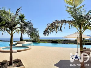 Appartement à Mougins (06250)