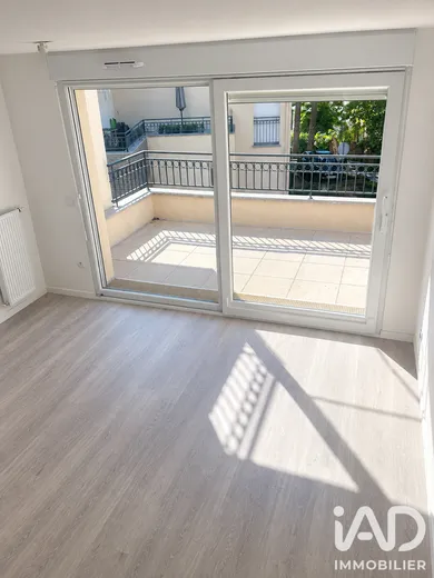 Appartement à Saint-Pierre-du-Perray (91280)