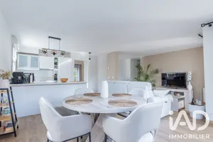 Apartment in Sainte-Geneviève-des-Bois (91700)