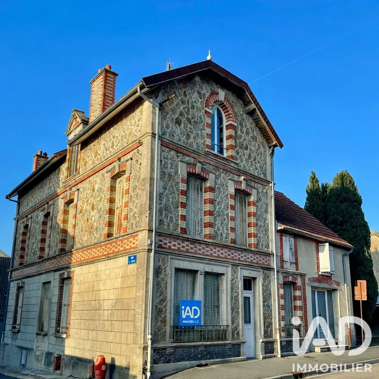 Maison 5 pièces 134 m² · à Fère-Champenoise · 134 m² · 148 500 €