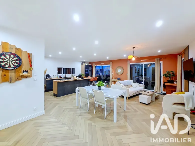 Maison 3 pièces 109 m² · à Yerville · 109 m² · 322 000 €