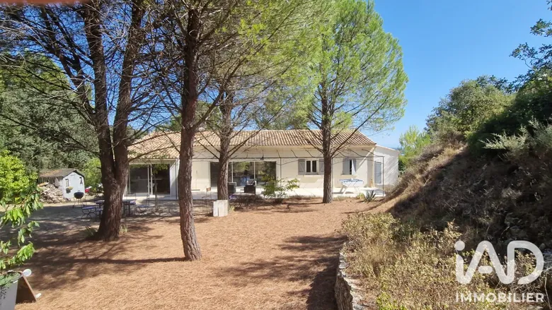 Maison 8 pièces 167 m² à Comps