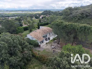 House in Comps (30300)