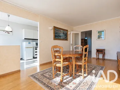 Appartement à Montreuil (93100)