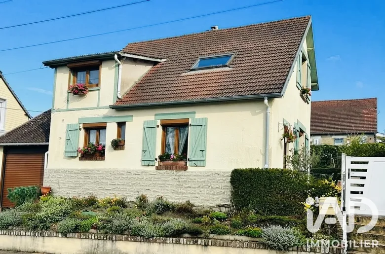 Maison 3 pièces 76 m² · à Neufchâtel-en-Bray · 76 m² · 166 000 €