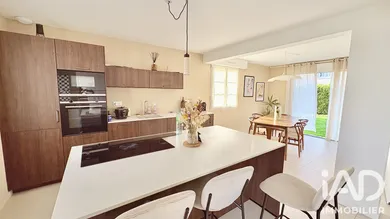 Maison à Montreuil-le-Gast (35520)