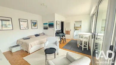 Apartment in Maisons-Laffitte (78600)