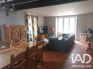 Maison de village à Clessé (79350)