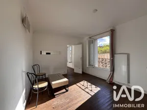 Apartment in Paris (75012)