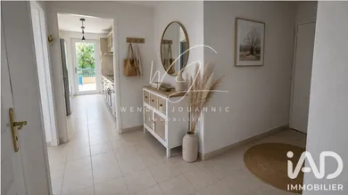 Apartment in Hyères (83400)