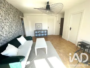 Apartment in Reims (51100)