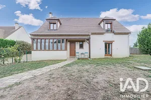 Maison traditionnelle à Bouleurs (77580)
