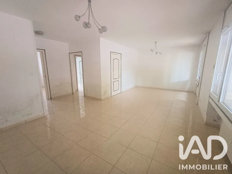 Appartement 3 pièces 69 m² · à Rive-de-Gier · 69 m² · 69 000 €