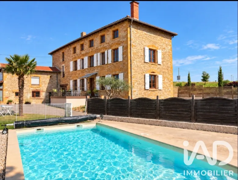 Maison 5 pièces 150 m² · à Fleurieux sur L Arbresle · 150 m² · 450 000 €