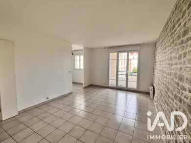 Apartment in Carrières-sous-Poissy (78955)