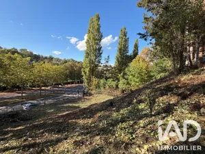Building plot in Bougival (78380)