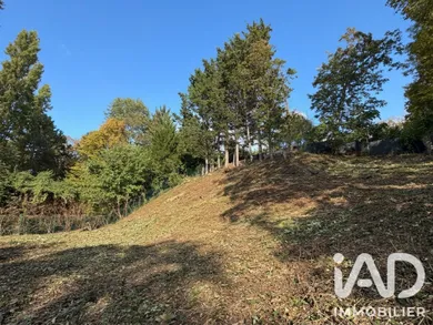 Building plot in Bougival (78380)