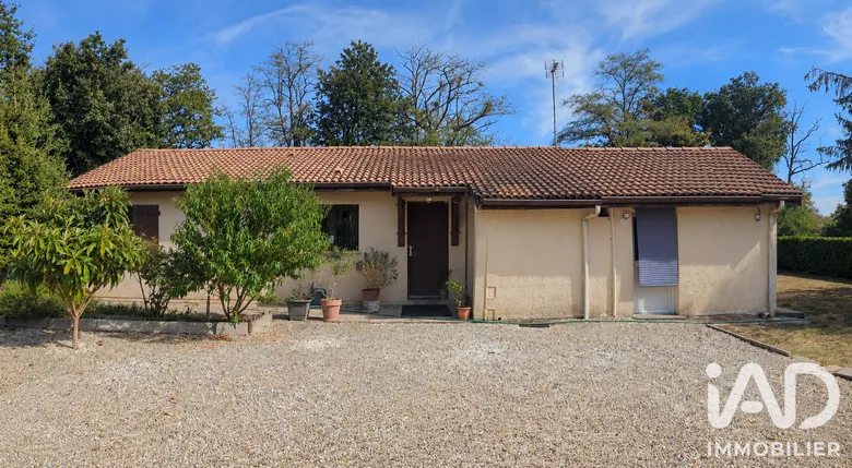 Maison 4 pièces 102 m² · à Montagne · 102 m² · 250 000 €