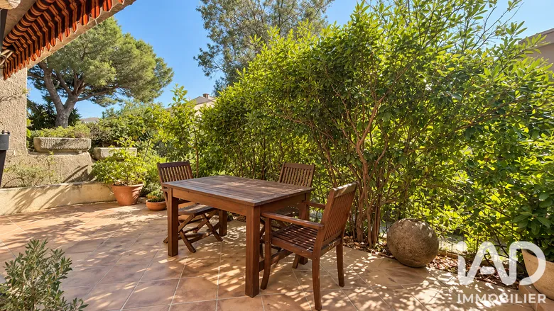 Appartement 3 pièces 67 m² · à Carqueiranne · 67,5 m² · 295 000 €