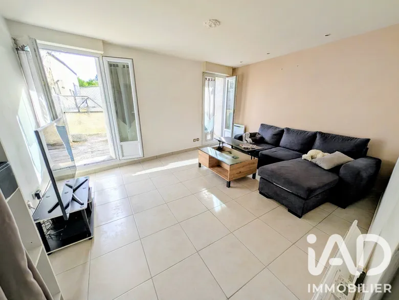 Appartement 2 pièces 37 m² · à Écouen · 37 m² · 129 000 €