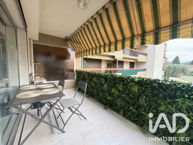 Appartement à Le Lavandou (83980)