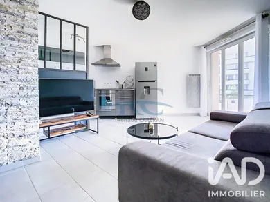 Appartement à Seilh (31840)
