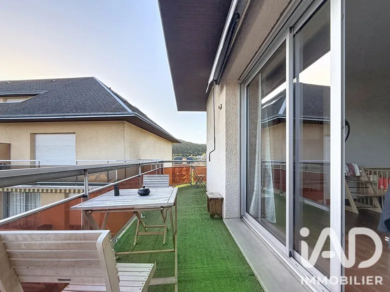 Appartement 3 pièces 71 m² · à Lillebonne · 70,8 m² · 145 000 €
