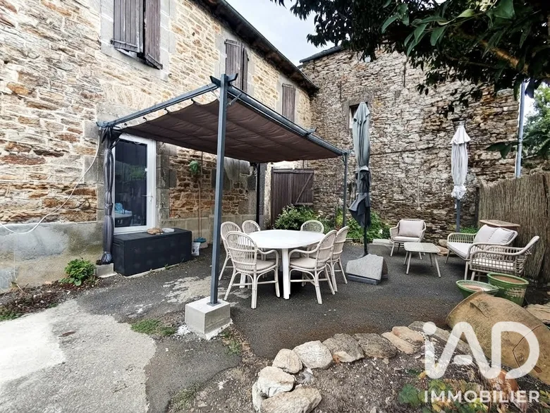 Maison 4 pièces 100 m² · à Salmiech · 100 m² · 153 000 €