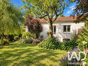 Maison traditionnelle à Buxerolles (86180)