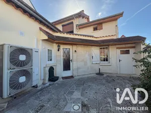 Maison de ville à Villers-Cotterêts (02600)