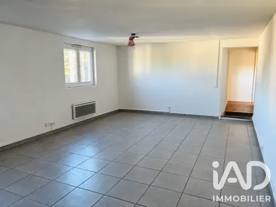 Immeuble à Bully-les-Mines (62160)
