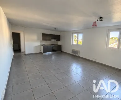 Immeuble à Bully-les-Mines (62160)
