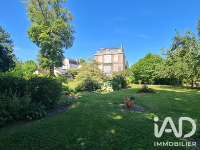 Demeure à Hangest-sur-Somme (80310)