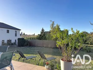 House in Bréval (78980)