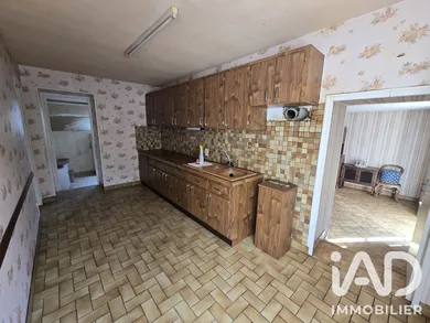 Maison traditionnelle à Tronget (03240)