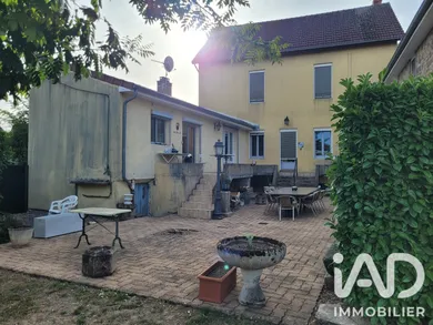 Maison de ville à Toulon-sur-Arroux (71320)