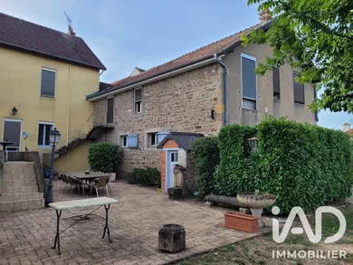 Maison de ville à Toulon-sur-Arroux (71320)