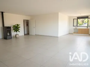 Maison de campagne à Loge-Fougereuse (85120)