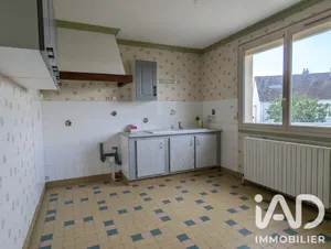 House in Berchères-les-Pierres (28630)