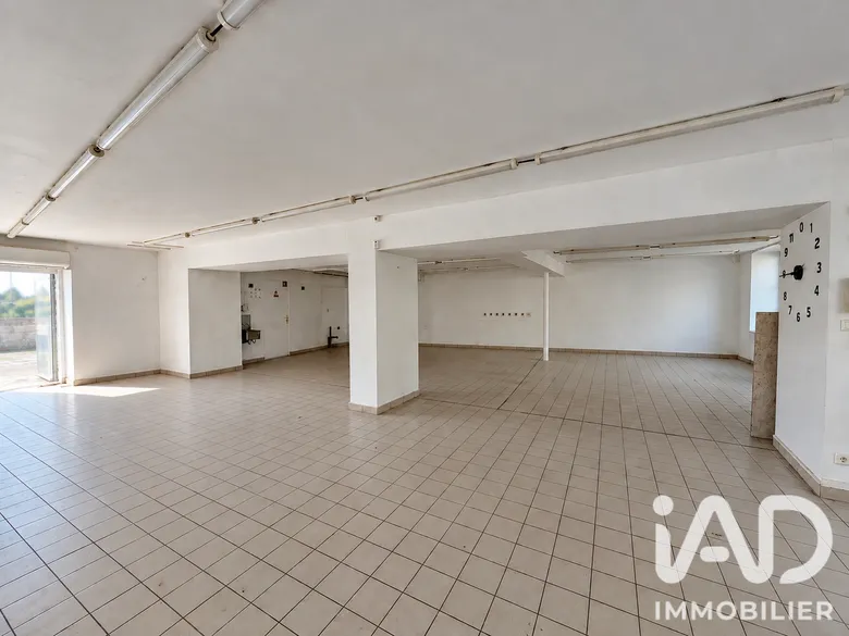 Maison 5 pièces 250 m² · à Donzenac · 250 m² · 129 900 €