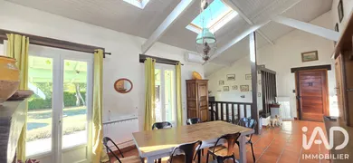 Maison d'architecte à Bours (65460)