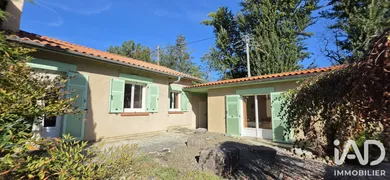 Maison d'architecte à Bours (65460)