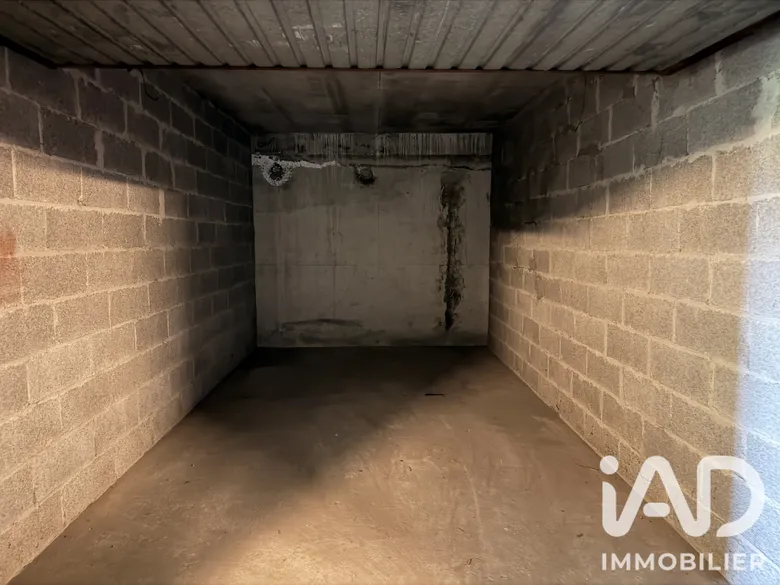 Parking 14 m² · à Annecy · 14 m² · 30 000 €